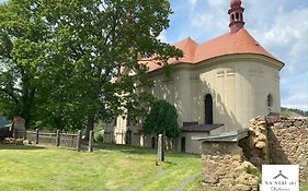 Na Nebi